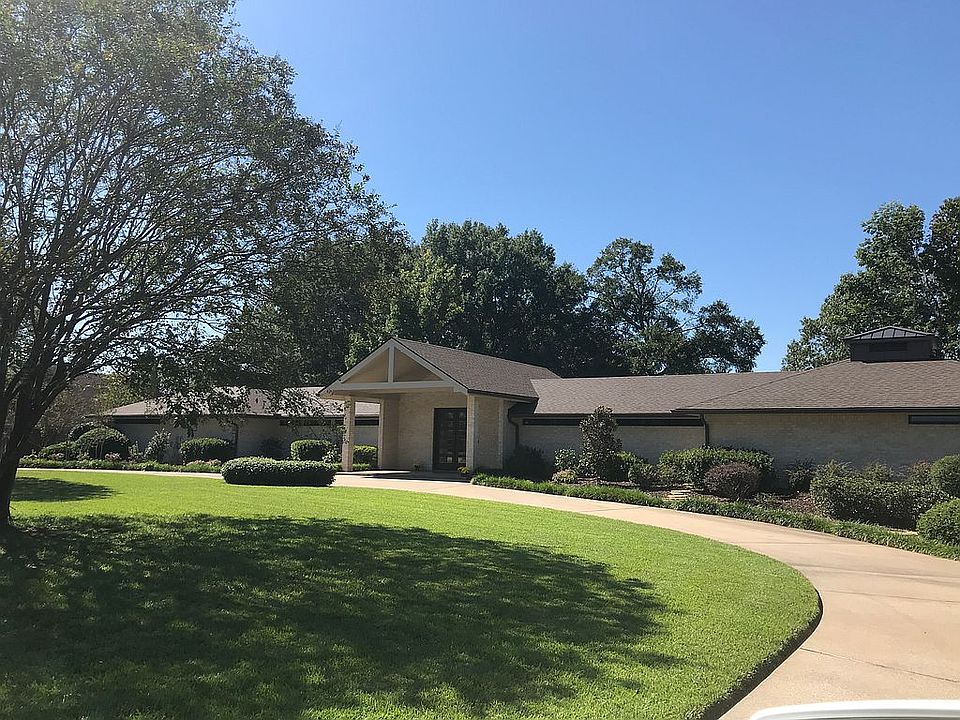 New roof with metal accents