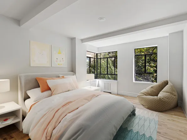 100 Riverside Drive image 4 of 12