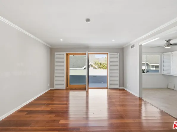 1807 Carnegie Ln APT 2, Redondo Beach, CA 90278