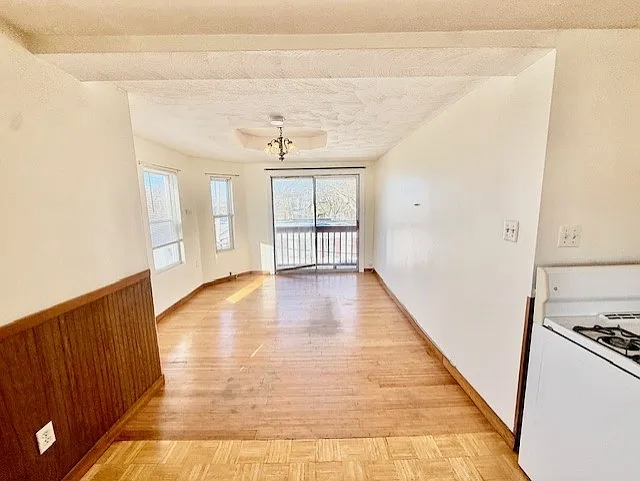 154 Woburn St #1 — Photo 8