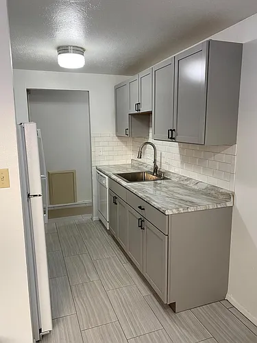 1734 W 28th St #106 Photo 1 1734 W 28th St #106 Photo 1