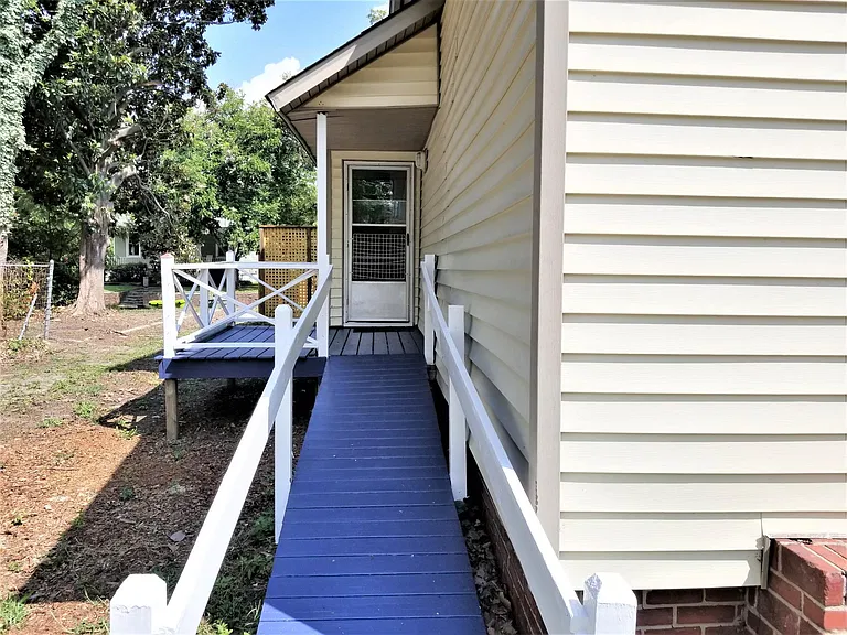 505 Georgia St — Photo 41