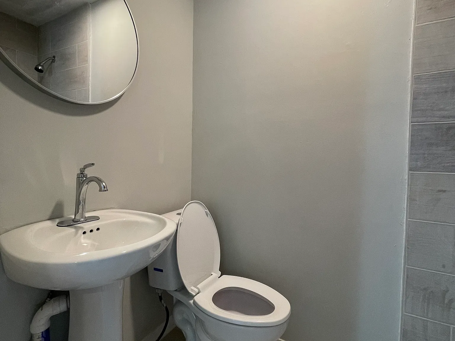 4111 Kirkland Ave — Photo 2