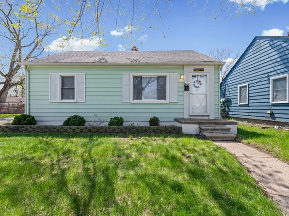24601 Dartmouth St, Dearborn Heights, MI 48125