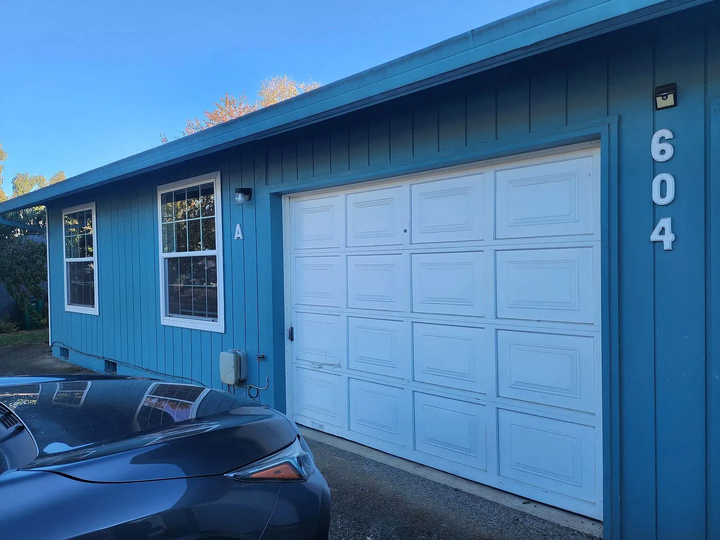 604 E 10th St Newberg, OR 97132 — Photo 1
