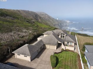 640 NW 54th Ct, Newport, OR 97365