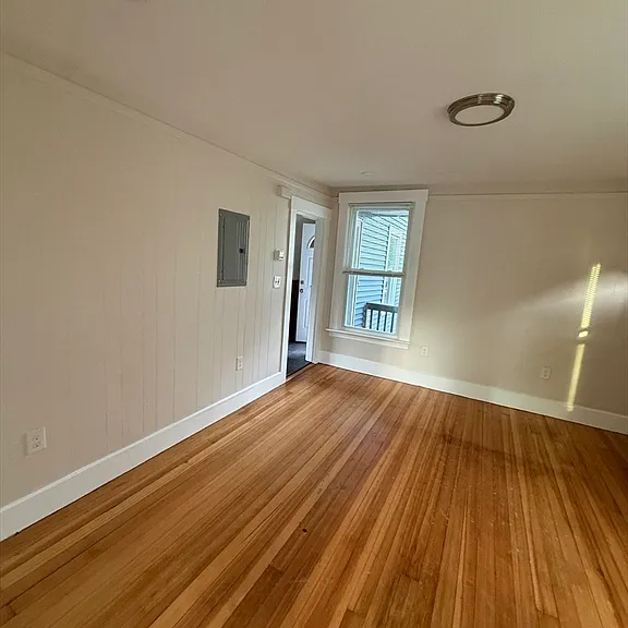 319 Canton St #2 — Photo 9