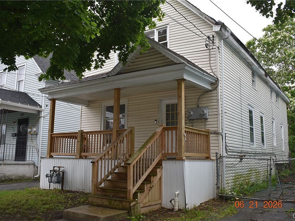 1st image of 640 Goodyear Ave