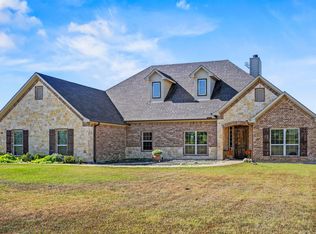 454 Farr Altom Rd, Combine, TX 75159