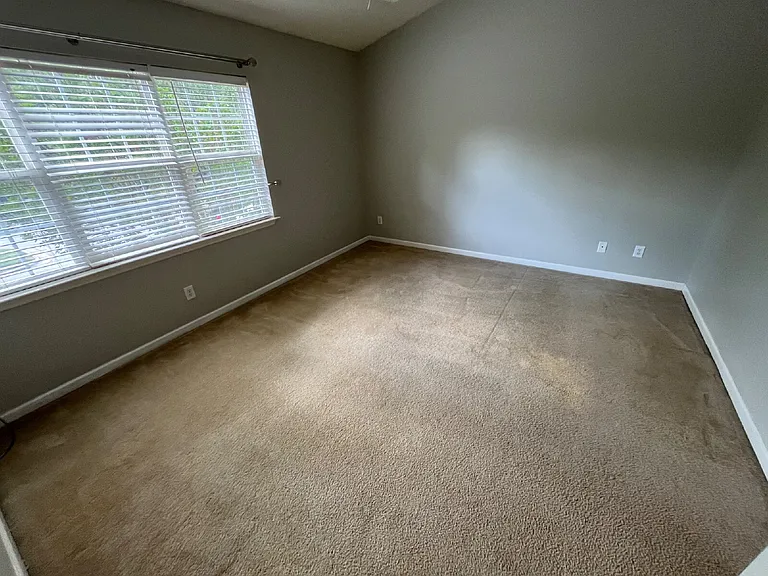 24 Sidney Marie Ct — Photo 8