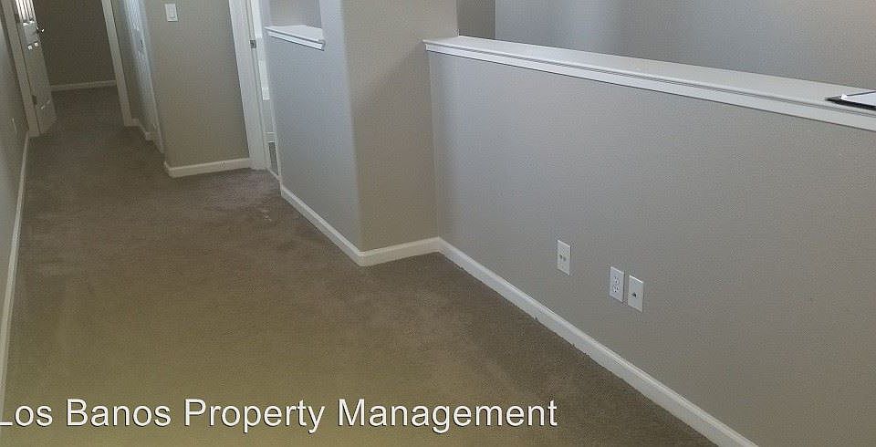 2nd image of 914 Castellona Dr
