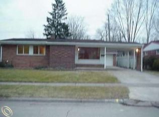9708 Buckingham Ave, Allen Park, MI 48101