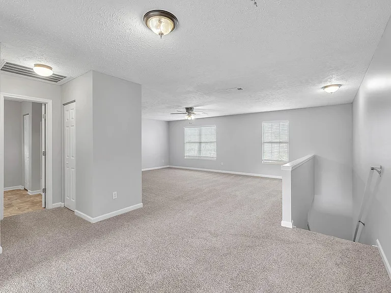 3418 Blaze Dr — Photo 45