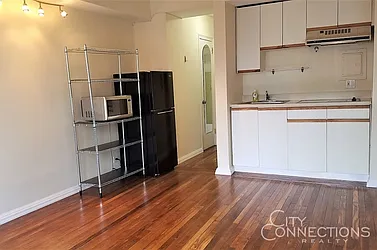 Rented by City Connections Realty