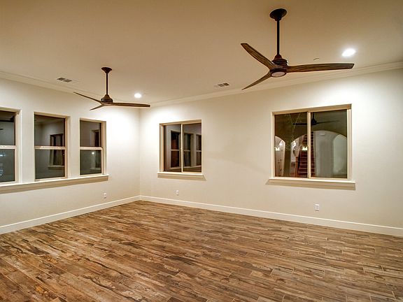 4th image of 10789 N Matus Ave