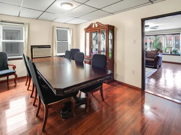 1532 Kimball Street image 4 of 12