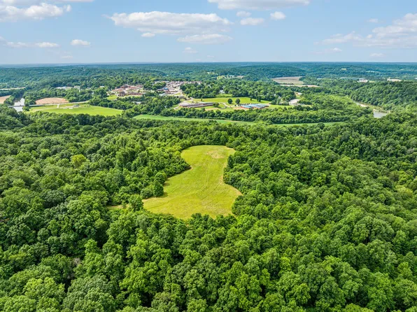 48 Old Hwy S #R-48, Centerville, TN 37033