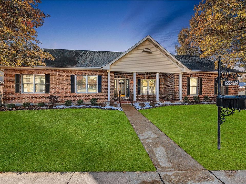 1st image of 12346 Courtyard Lake Dr