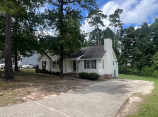 1812 Old Barn Rd, Rocky Mount, NC 27804