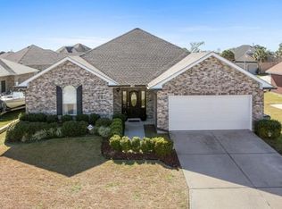 654 Rue Street Michael, Gretna, LA 70056