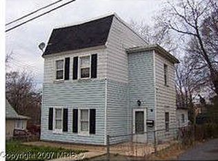 9 Maryland Park Dr, Capitol Heights, MD