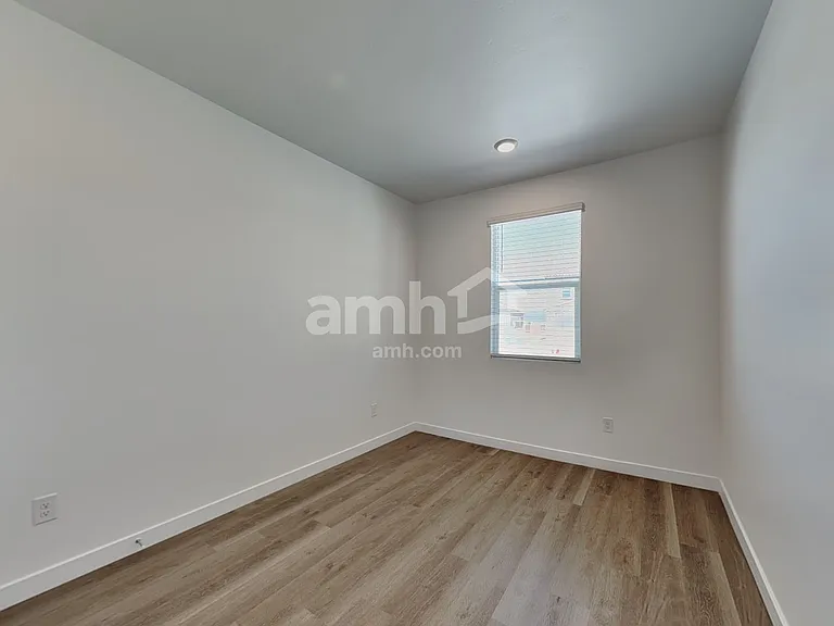 13145 N Mustang Crossing Rd — Photo 16