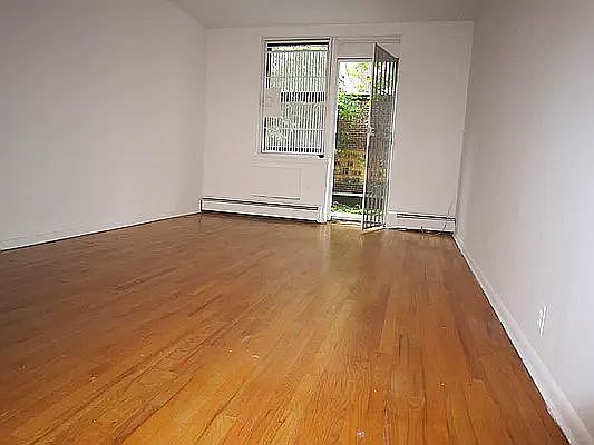 1st image of 229 E 29th St APT 1L