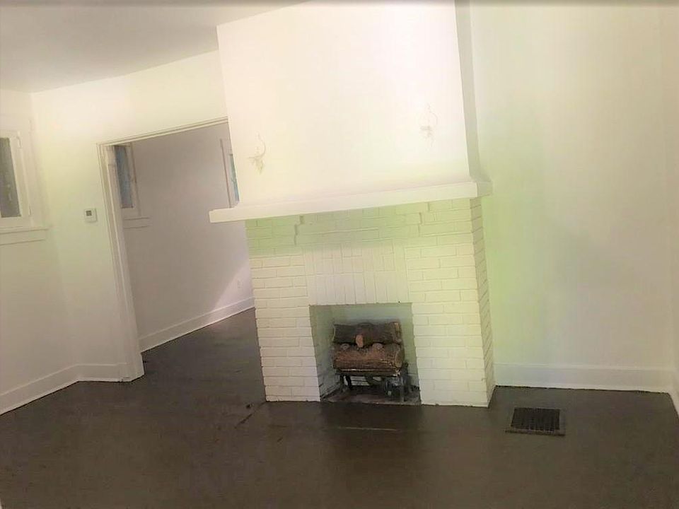 2572 Brackenridge St, Pittsburgh, PA 15219 Zillow