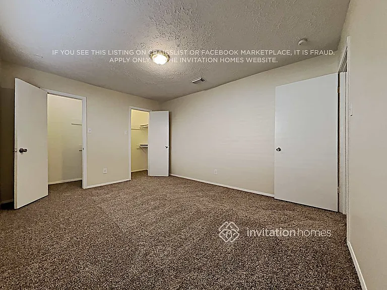 4226 Burkegate Dr — Photo 11