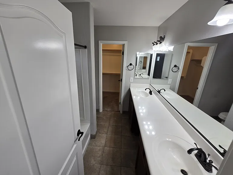 950 S Wallrade Ln — Photo 22