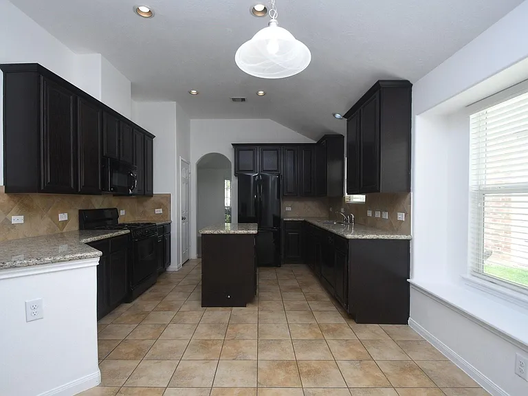 25038 Tancy Ranch Ct — Photo 13