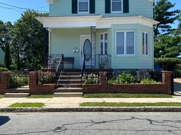 279 Highland St, New Bedford, MA 02746