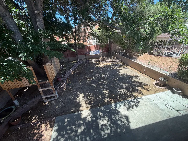 8521 James Ave NE — Photo 18