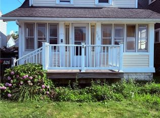 526 7th St, Fairport Harbor, OH 44077