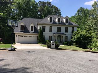 1136 Ives Ct, Atlanta, GA 30319