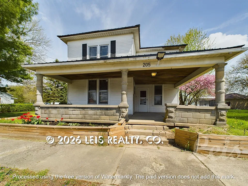 205 Main St
