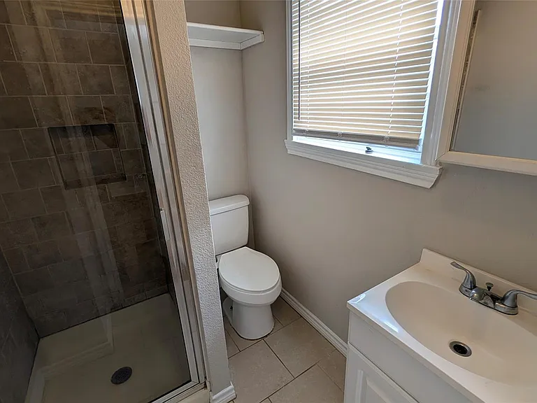 6523 1/2 Avenue C #A — Photo 5