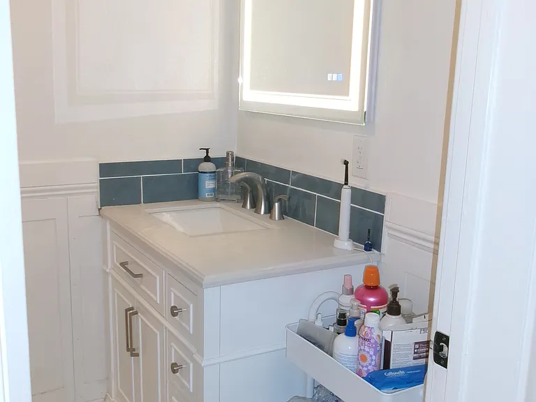 2202 Scenic Park St — Photo 17