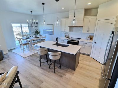 938 Beretta St NW, Mandan, ND, 58554