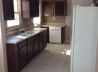 2102 Peabody Ln, Louisville, KY 40218