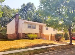 4194 Berry Ridge Ln, Columbus, OH 43230