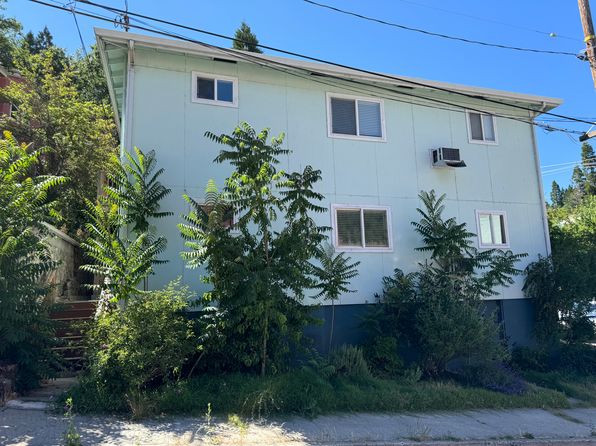 4300 Pine St #3
