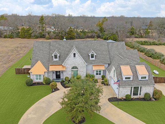 2nd image of 4705 Boulder Ln