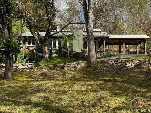 59 Owens Drive, Cleveland, GA 30528