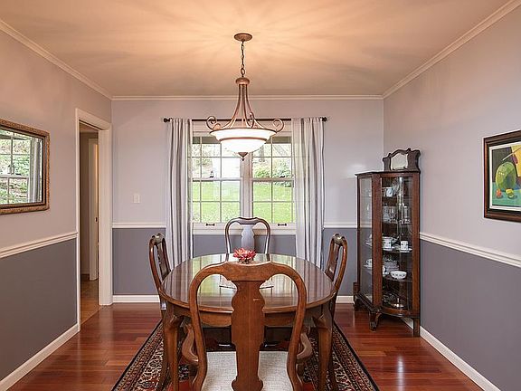 Formal dining room