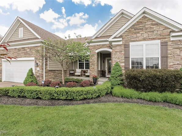 7246 Formby Dr, Solon, OH 44139