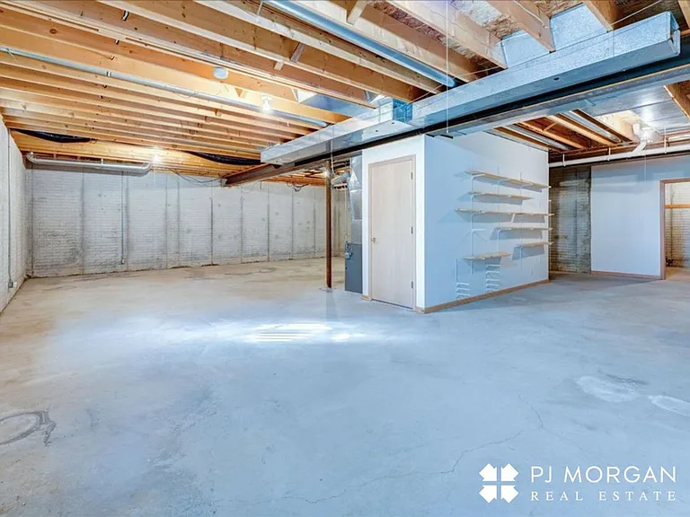 10027 S 171st St — Photo 26