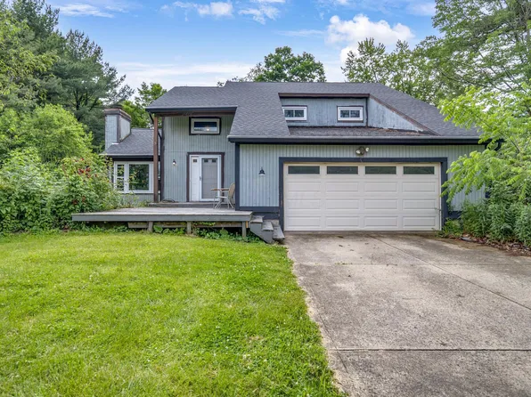 5670 York Rd SW, Pataskala, OH 43062