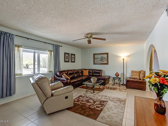 2nd image of 1585 N Paseo Maravilloso