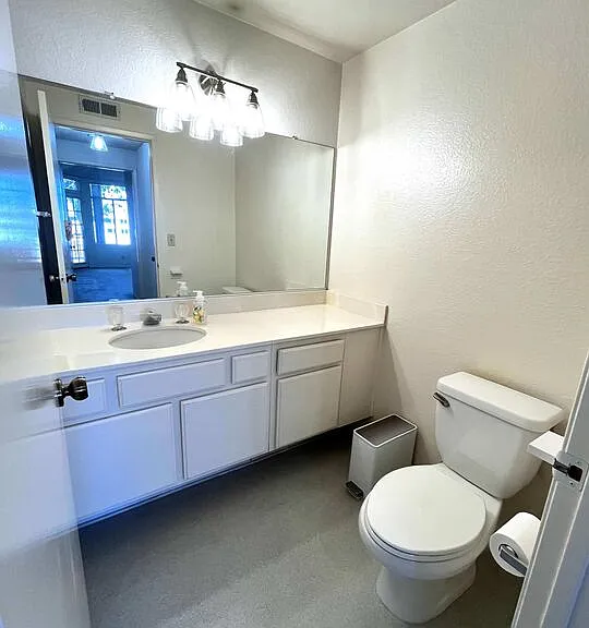 2567 Plaza Del Amo #207 — Photo 5